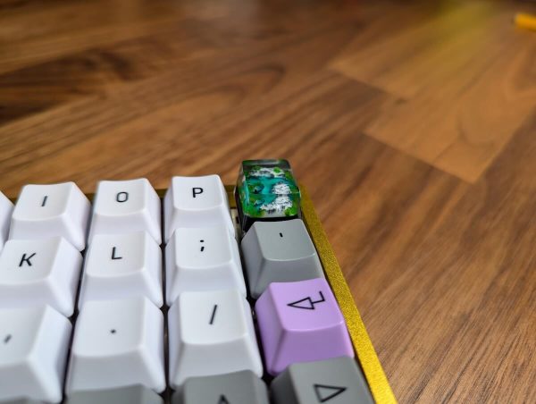 River Mountain Keycap - Image 2
