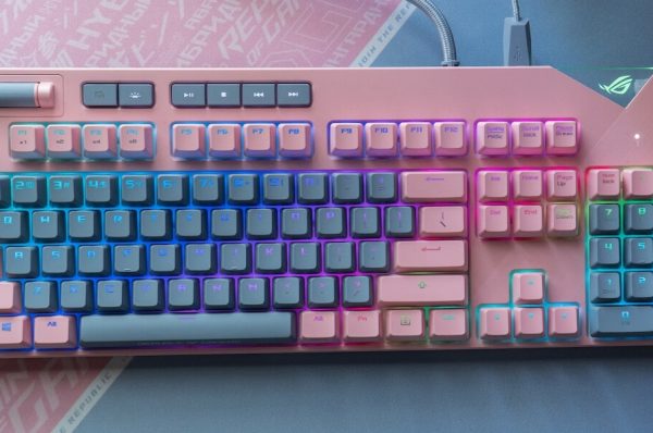 Pink gaming mechanical keyboard